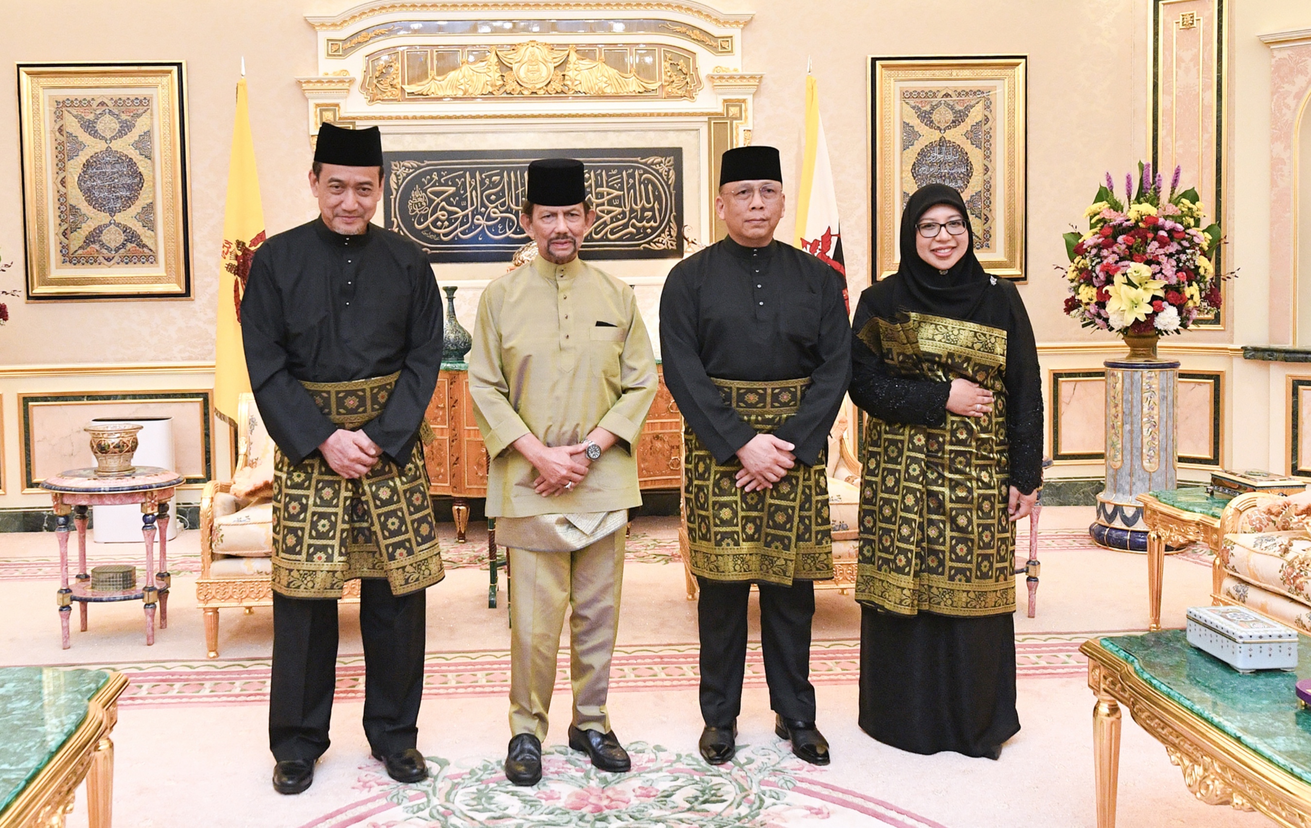17 February 2024 - HIS MAJESTY THE SULTAN AND YANG DI-PERTUAN OF BRUNEI DARUSSALAM PRESENTS LETTERS OF CREDENCE TO NEWLY APPOINTED ENVOYS
